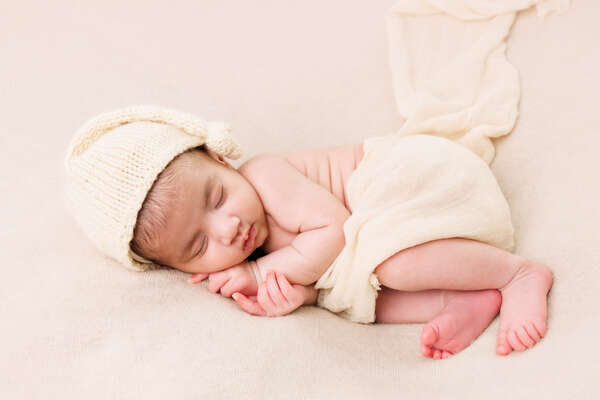 Recent newborn session in Perth