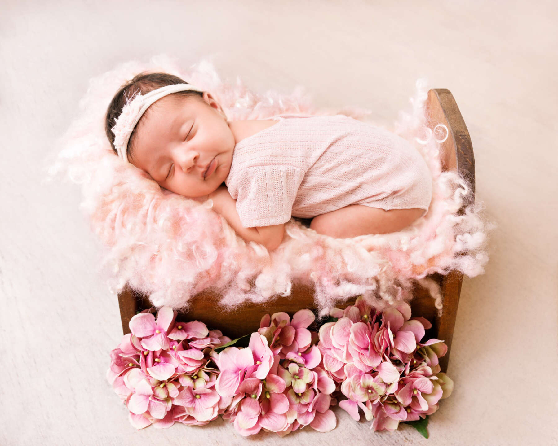 Recent newborn session in Perth