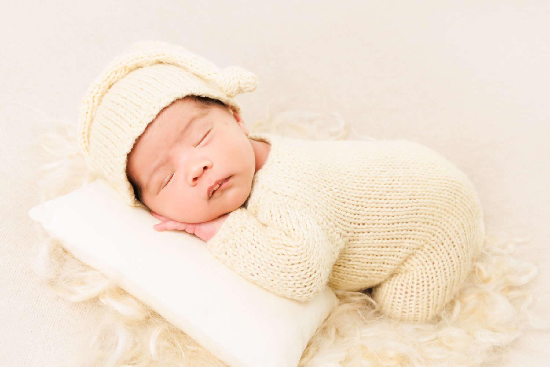 Recent newborn session in Perth