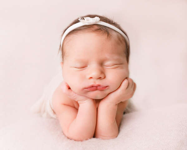 Recent newborn session in Perth