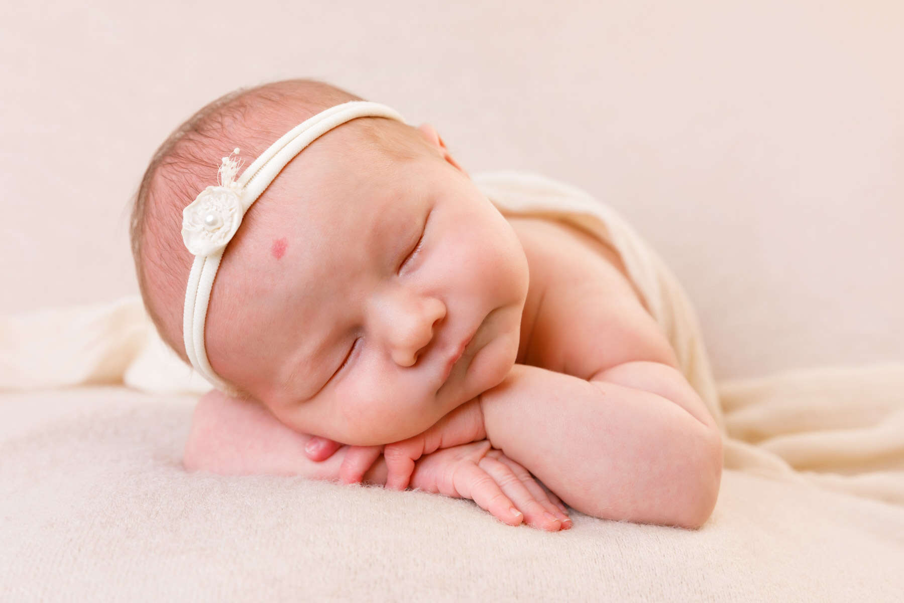 Recent newborn session in Perth